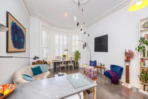 Cromwell Road 16 Flat 1-008.jpg