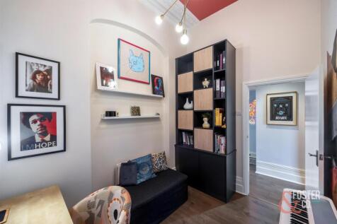 Cromwell Road 16 Flat 1-019.jpg