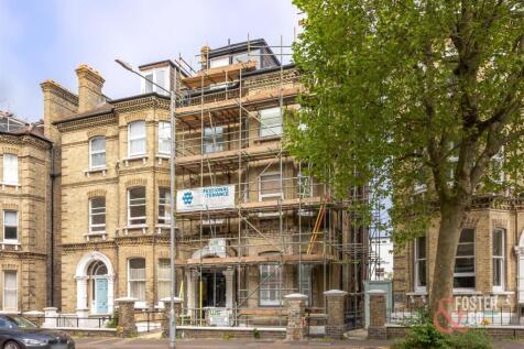 Cromwell Road 16 Flat 1-020.jpg