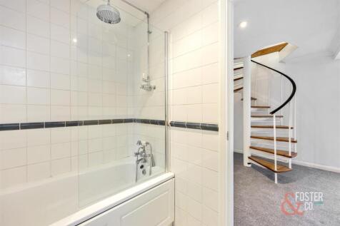 Upper Gardner Street_24-011.jpg