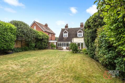 Benfield Way, 24-027.jpg