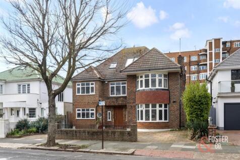 Vallance Road, 24-032.jpg