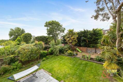 Wilbury Gardens, 28-010.JPG