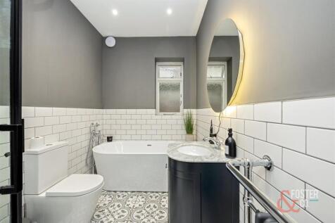 Cromwell Road, 14, Flat 1-009.jpg