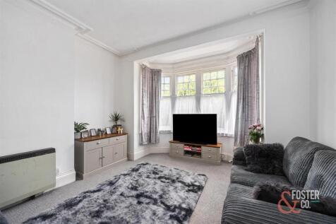 Vallance Gardens 43, 3-001.JPG