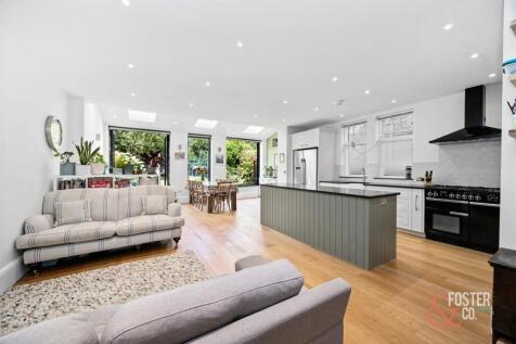 Wilbury Crescent, 6 _006.JPG