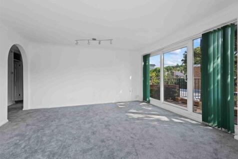 12a Wellingtonia Court Web12Wellingtoniaweb-4.jpg