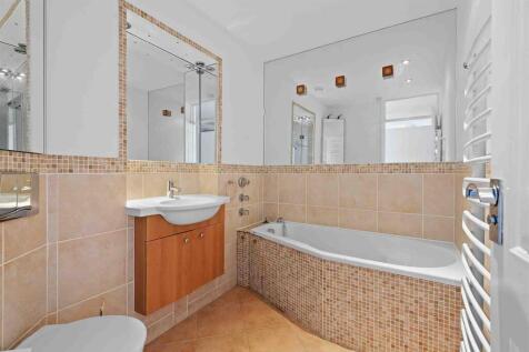 12a Wellingtonia Court Web12Wellingtoniaweb-12.jpg
