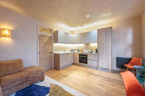 First Floor Flat-010.jpg