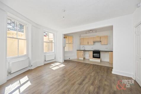 St Aubyns 18, Flat 1-008.jpg