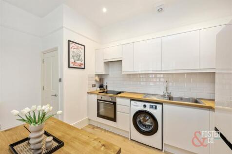 Somerhill Road 6, Flat 1-005.JPG