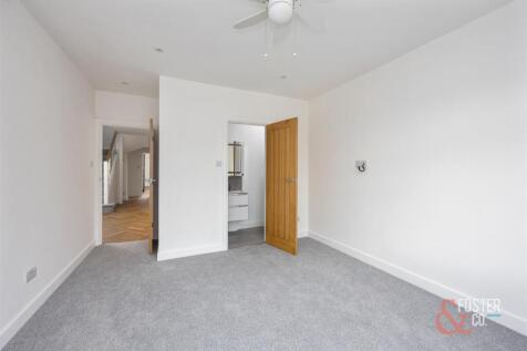 Ashfold Avenue, 5_013.jpg