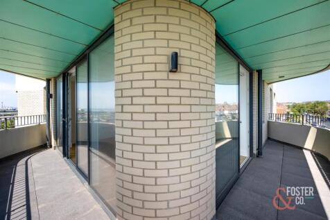 Flat 11-014.JPG