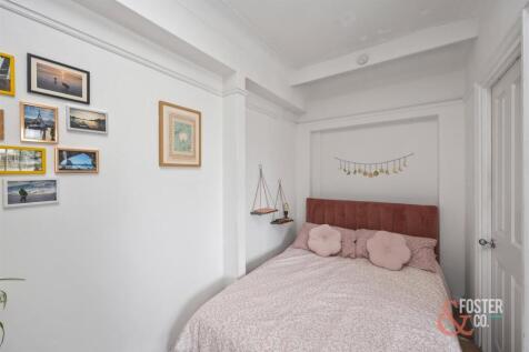 Kings Road, Astra House 33-011.JPG