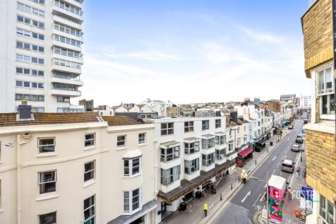 Kings Road, Astra House 33-014.JPG