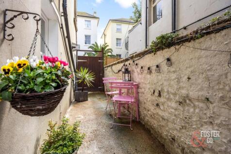 Ventnor Villas, 34, Flat 1-012.JPG