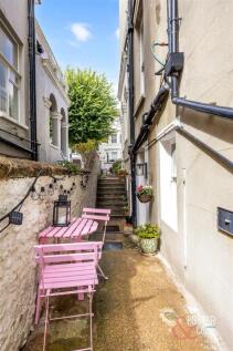 Ventnor Villas, 34, Flat 1-014.JPG
