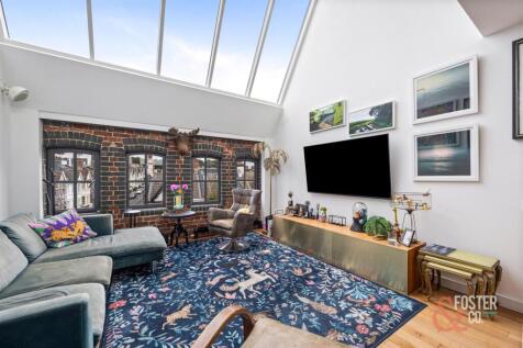 Stoneham Road, 80 Unit 2-016.JPG