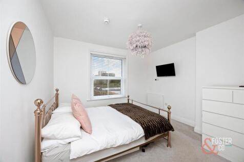 Goldstone Villas 98a, Flat 2_006.JPG
