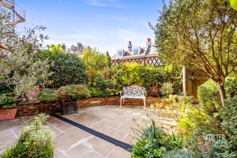 Rochester Gardens, 10-018.JPG