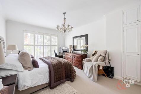 Rochester Gardens, 10-007.JPG