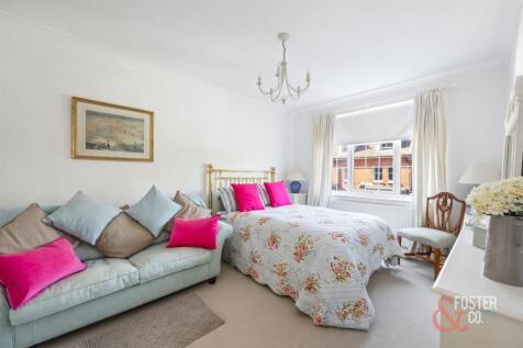 Rochester Gardens, 10-006.JPG