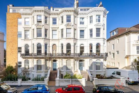 St Aubyns 22, Flat 2-020 (1).JPG