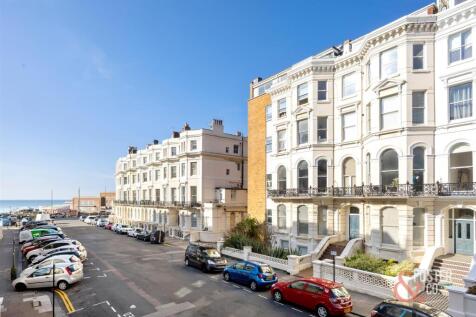 St Aubyns 22, Flat 2-022.JPG