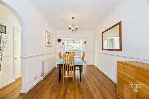 Ainsworth Avenue, 19-025.JPG