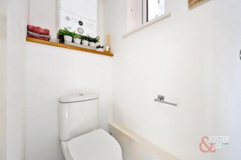 The Drive 68-70, Drive Lodge, Flat 24-011.JPG