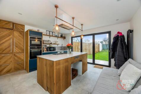 Kingsway, 305, Flat 1-13.JPG