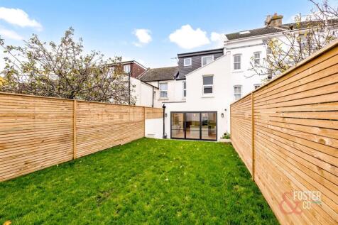 Stirling Place, 13-019.JPG