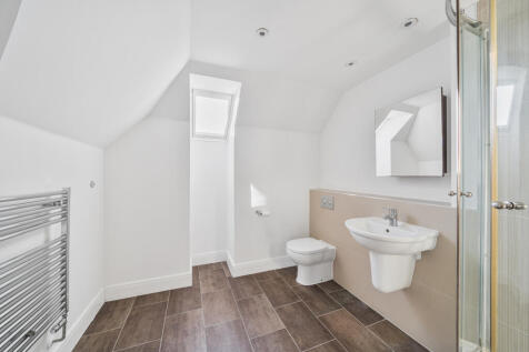 1385521-7-6926d34...