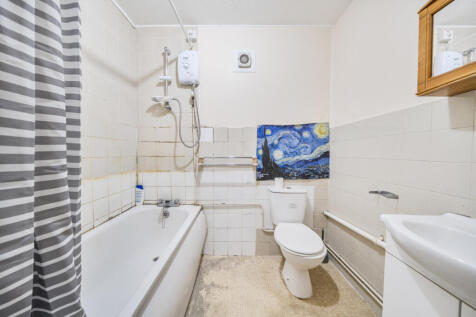 1359281-3-68dbd88...