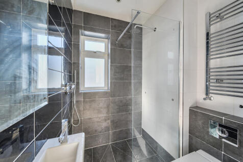 1358198-5-68d11f5...