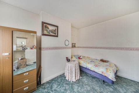 1358682-6-68d3b97...