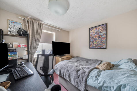 1354424-16-68e7a0...