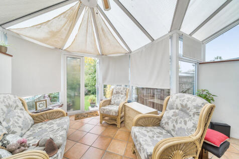 1365527-10-68ee4c...