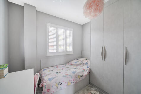 1370000-9-68f60d8...