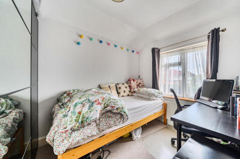 1376314-8-690b6f1...