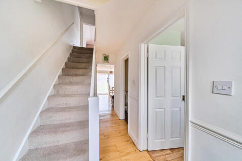 1376314-10-690b6f...