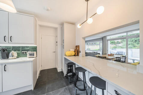 1363489-13-68ecef...