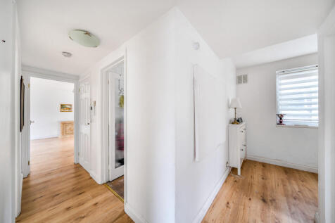 1382301-13-691d9d...