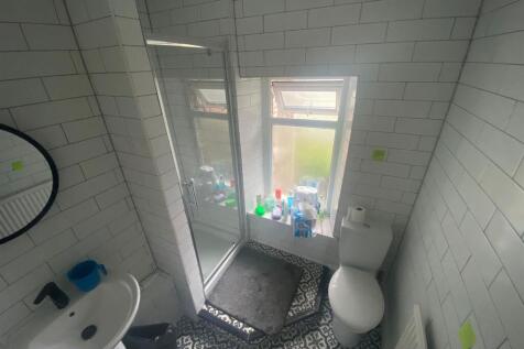 Shower.jpg