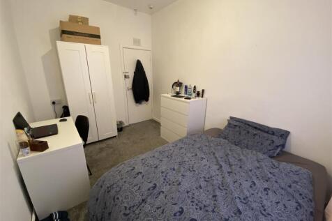 15C Room 1.JPG