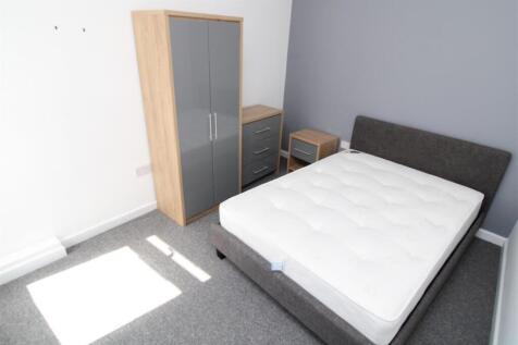 71P - Room xx.jpg