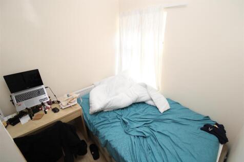 Room 5.jpg