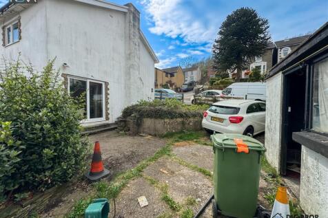 outside1.jpg