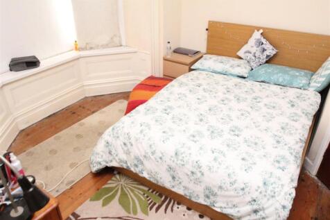 Flat 1..jpg