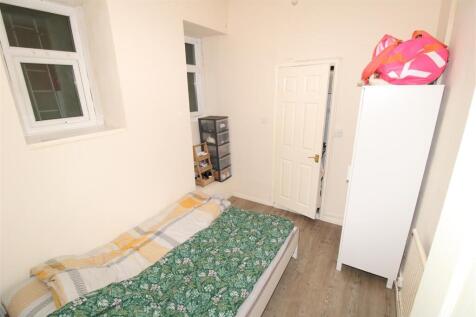 flat 2.jpg